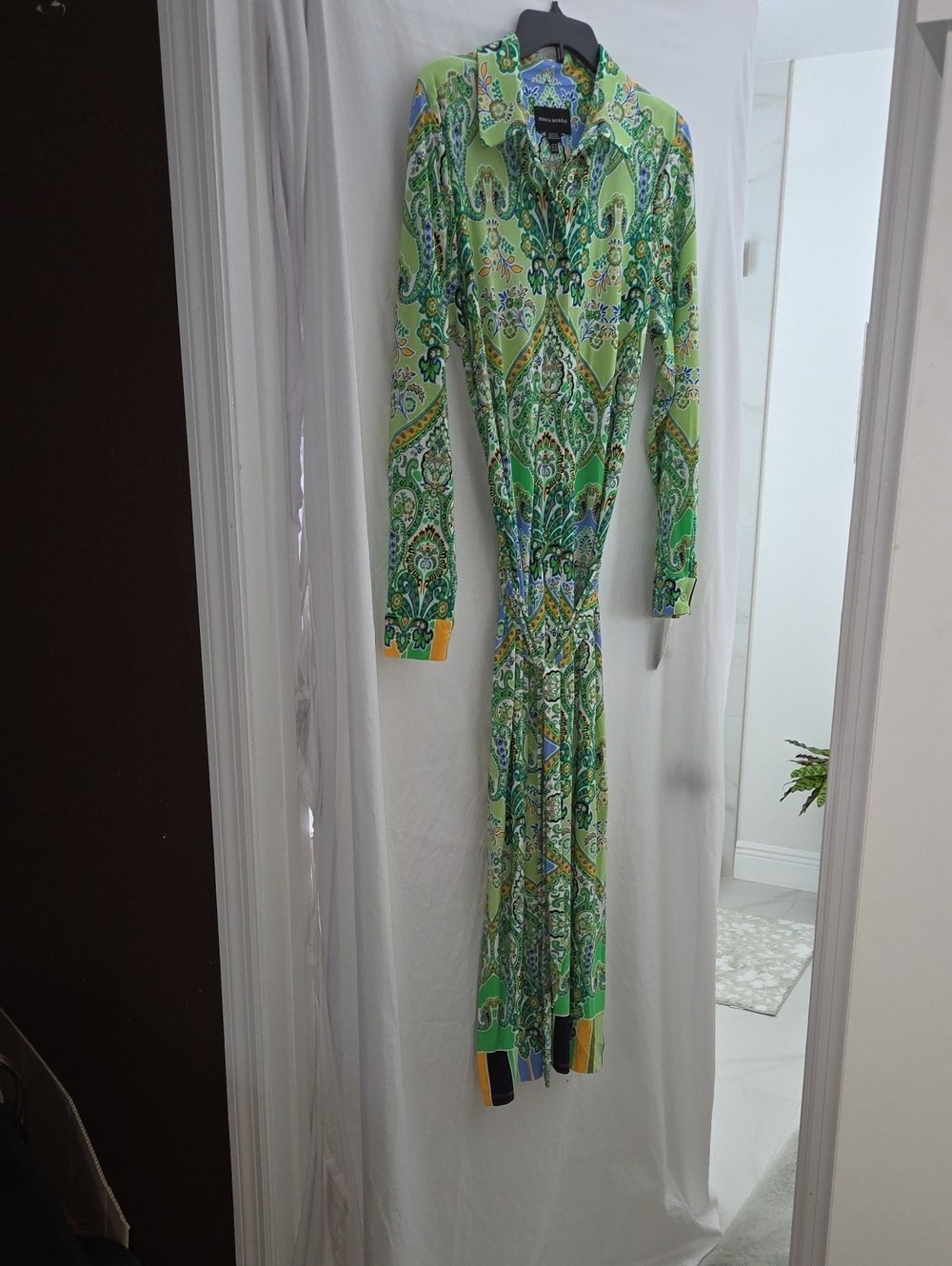 Donna Morgan Green Paisley Long Sleeve Maxi Dress